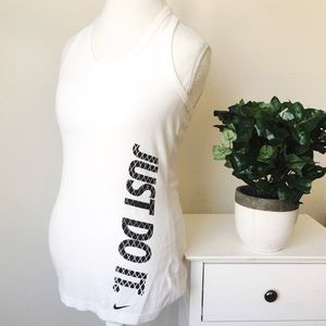 NWOT Nike Tank Size Large